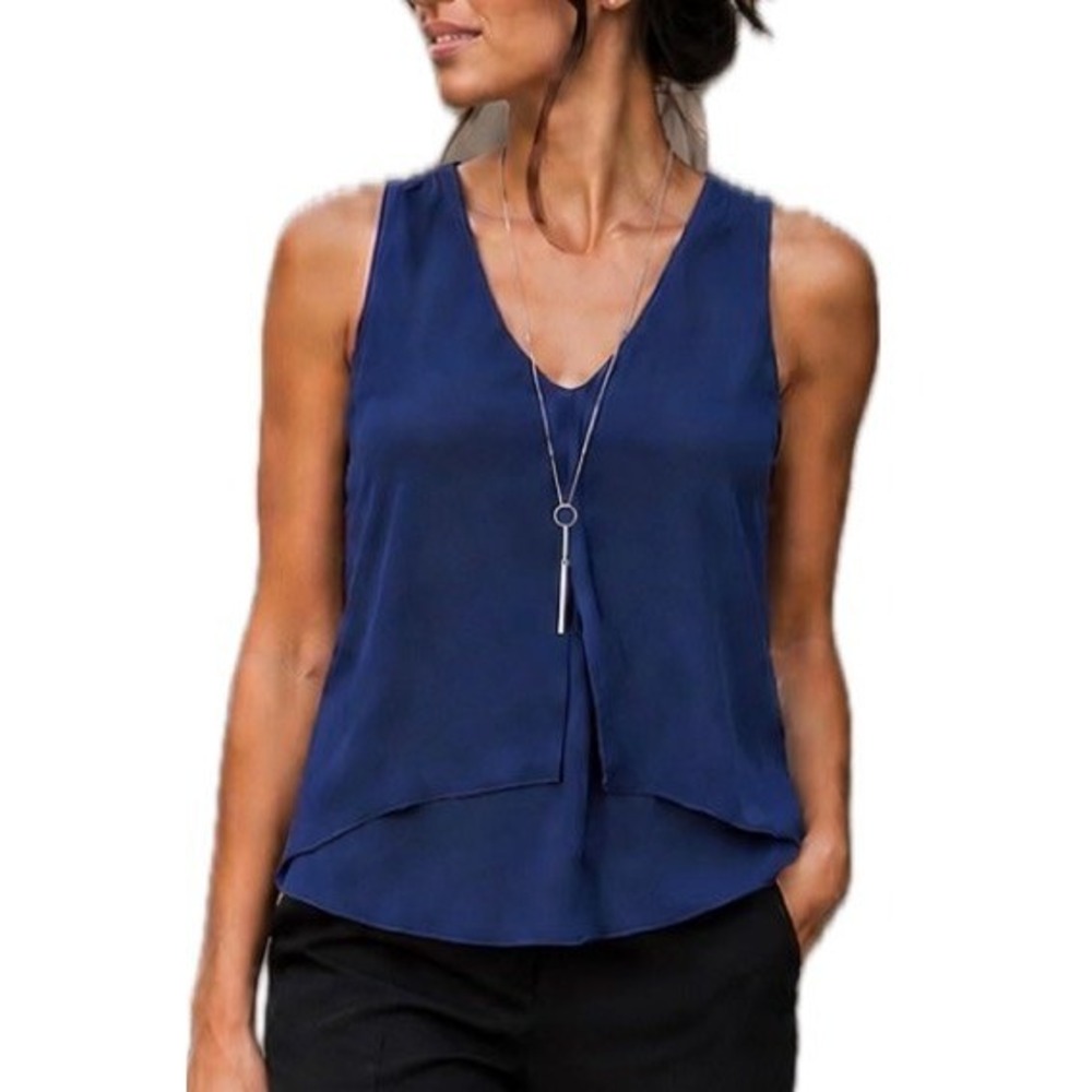 E&M Women's S Navy Solid V-Neck Sleeveless Camisole‎ Blouse